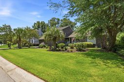 2633 Marsh Creek Drive photo 4
