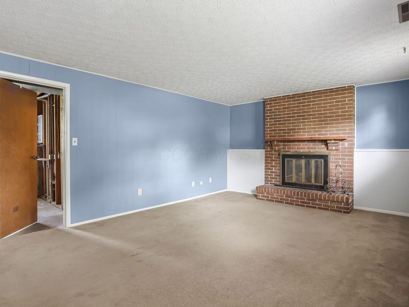 1690 Americana Court , Columbus, OH 43229 Photo 32