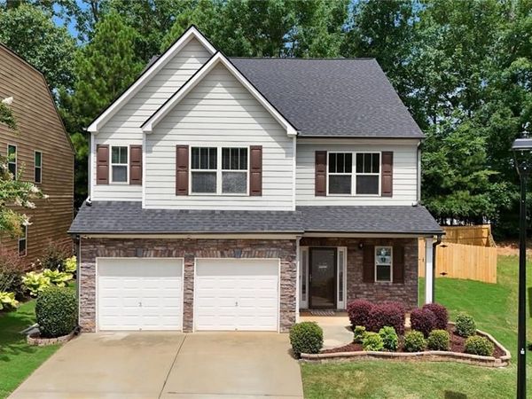 3923 Kingfisher Drive , Atlanta, GA 30349