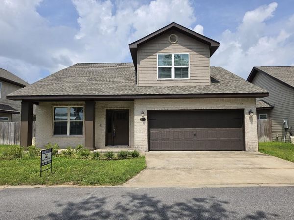 2331 Hadleigh Hills Court, Navarre, FL 32566