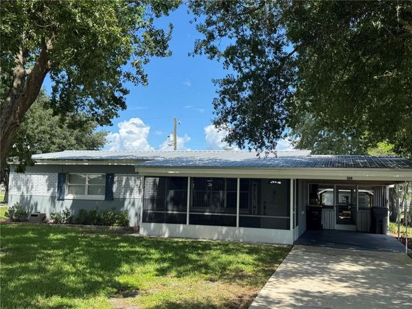 519 THOMAS AVENUE , FROSTPROOF, FL 33843