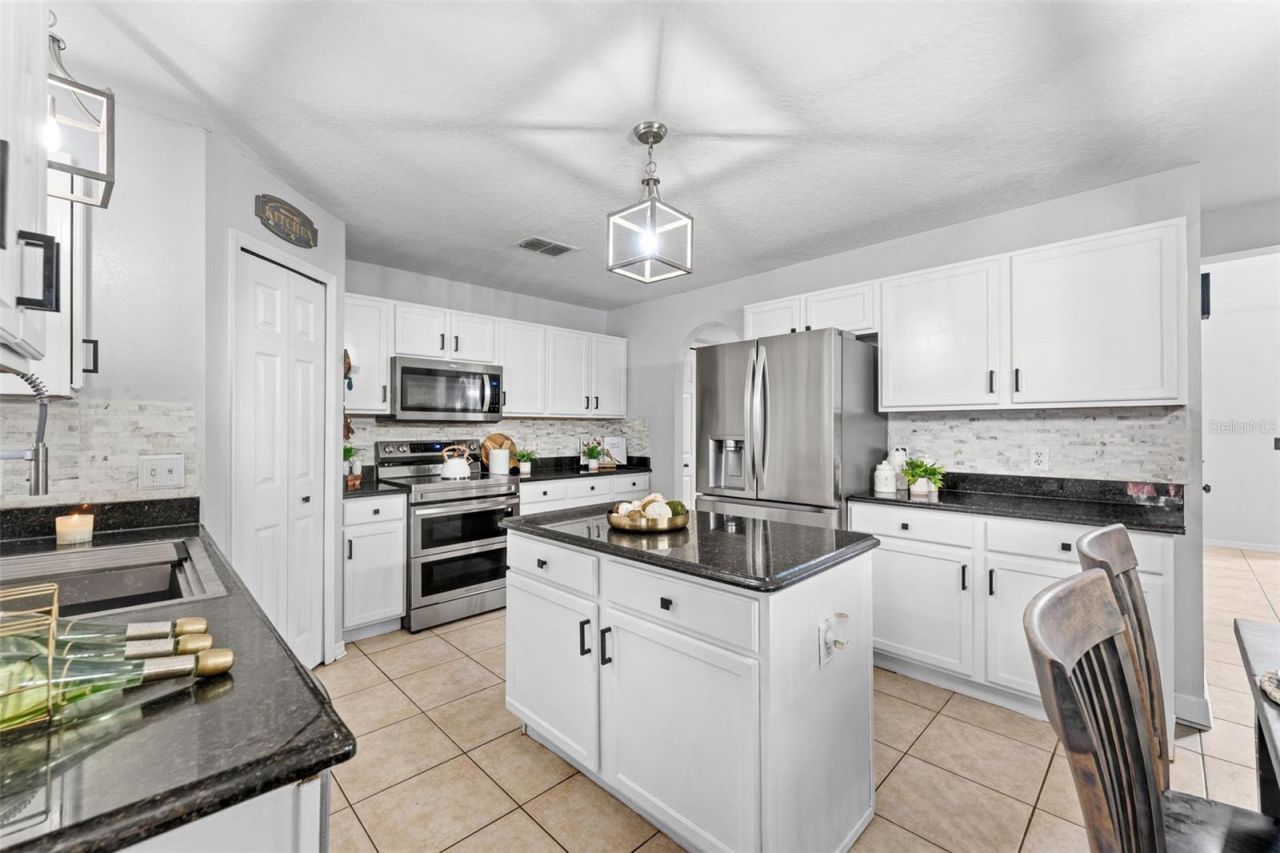 1778 Sunset Ridge Drive , Mascotte, FL 34753 Photo