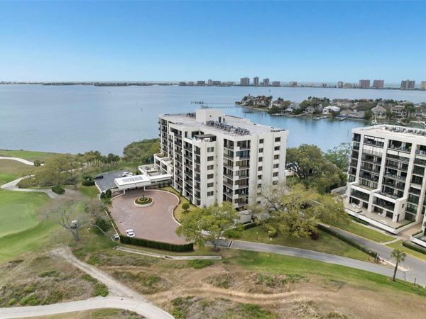 4 BELLEVIEW BOULEVARD, Unit 205, CLEARWATER, FL 33756