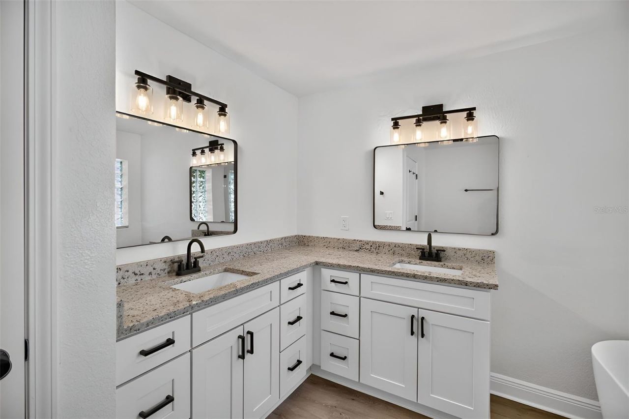 2736 Turnbull Estates Drive, New Smyrna Beach, FL 32168 Photo
