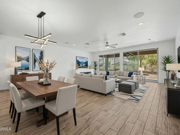 18205 W CASSIA Way, Goodyear, AZ 85338
