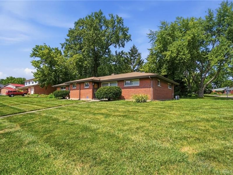 3205 Ackerman Boulevard, Kettering, OH 45429 Photo 4