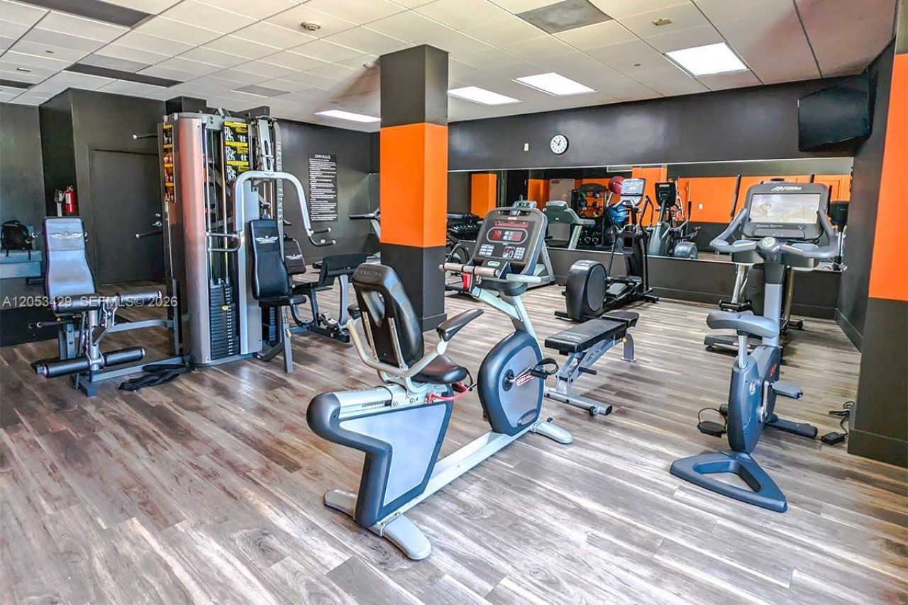 90 Edgewater Dr , Unit 225, Coral Gables, FL 33133 Photo