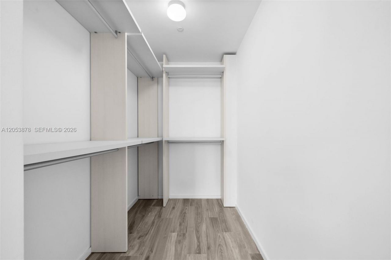 801 S Miami Ave , Unit 2002, Miami, FL 33130 Photo