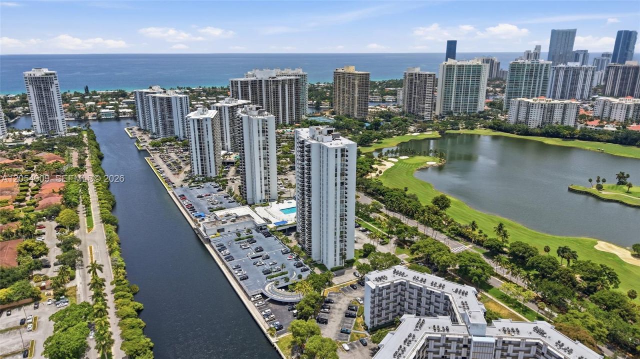 3625 N Country Club Dr , Unit 1210, Aventura, FL 33180 Photo