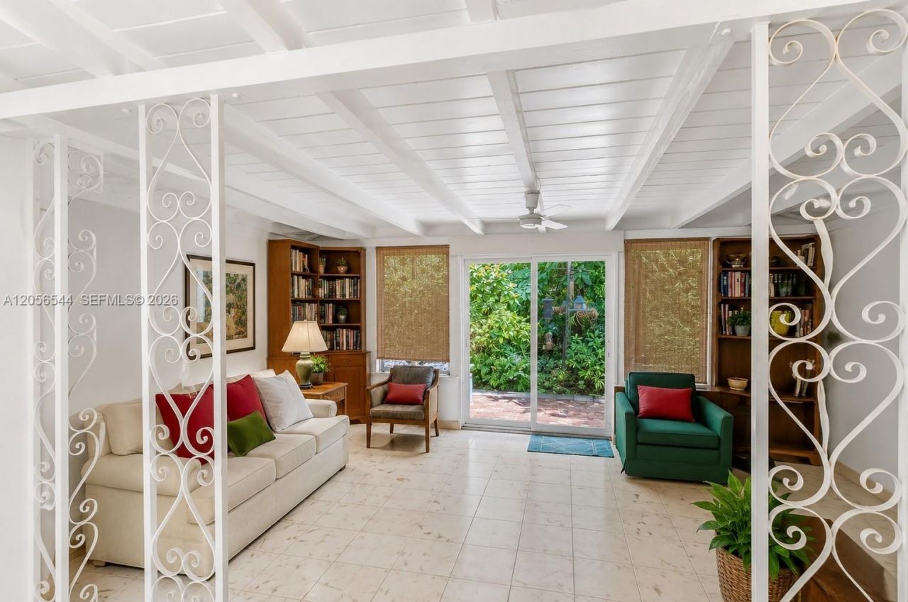 9805 NE 4th Ave Rd , Miami Shores, FL 33138 Photo