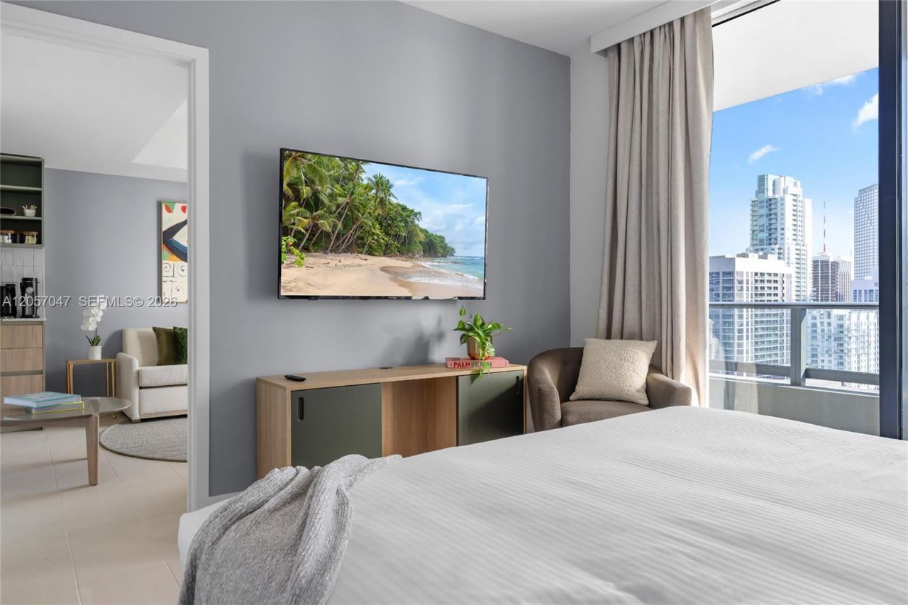 159 NE 6th St , Unit 2414, Miami, FL 33132 Photo