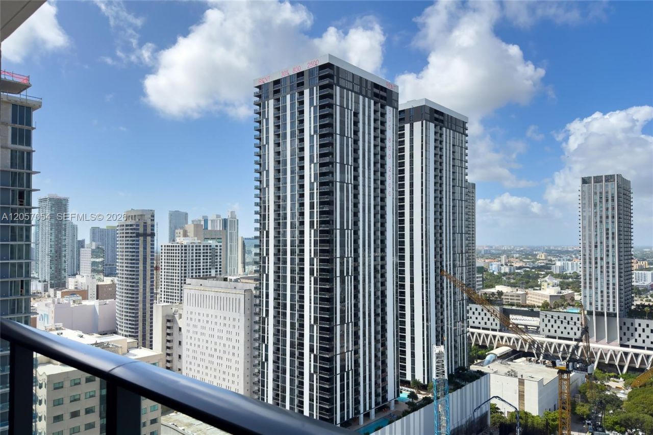 159 NE 6th St , Unit 2704, Miami, FL 33132 Photo