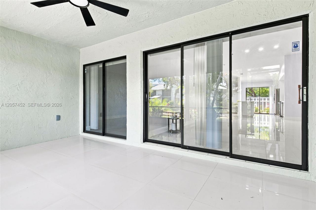 3895 N Carambola Cir N, Unit 29128, Coconut Creek, FL 33066 Photo