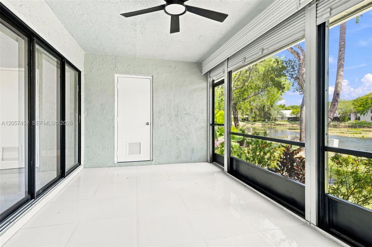 3895 N Carambola Cir N, Unit 29128, Coconut Creek, FL 33066 Photo