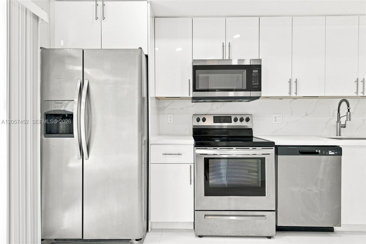 3895 N Carambola Cir N, Unit 29128, Coconut Creek, FL 33066 Photo