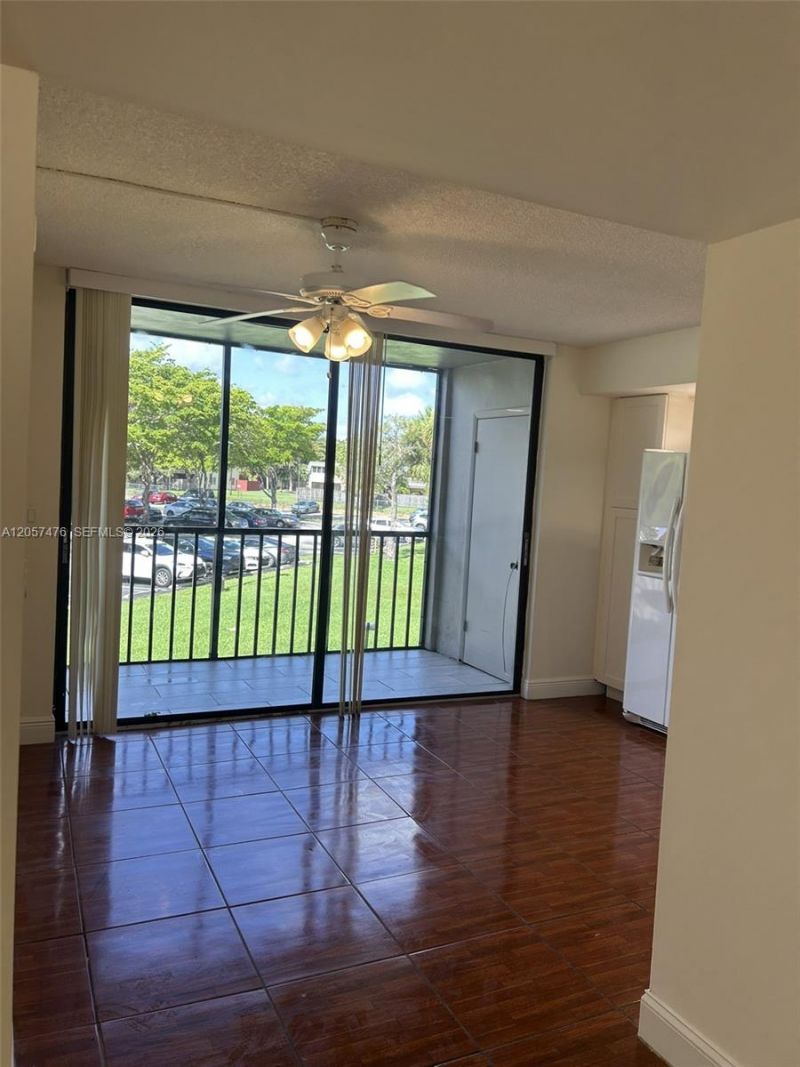 8520 SW 133rd Ave Rd , Unit 213, Miami, FL 33183 Photo