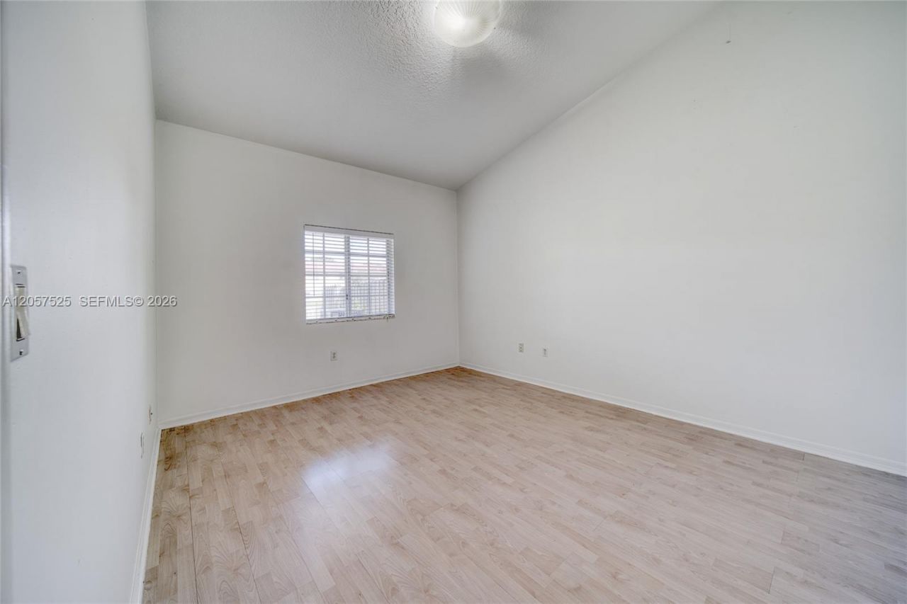 3365 NE 11th Dr, Unit 3365, Homestead, FL 33033 Photo