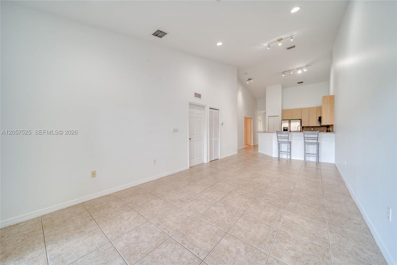 3365 NE 11th Dr, Unit 3365, Homestead, FL 33033 Photo
