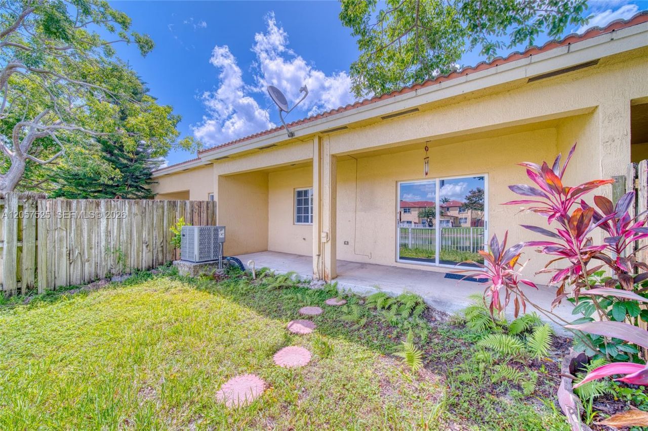 3365 NE 11th Dr, Unit 3365, Homestead, FL 33033 Photo