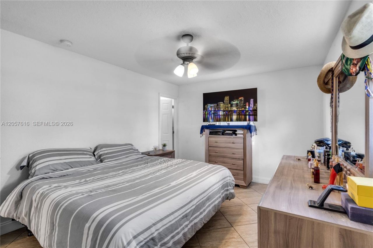 1420 NW 195th St, Miami Gardens, FL 33169 Photo