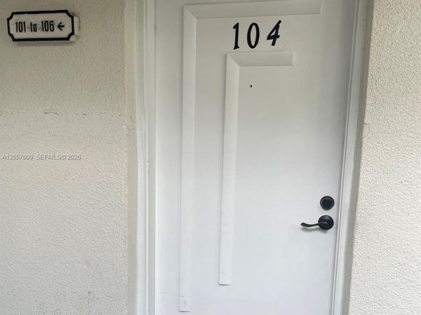 Unit 104, Sunrise, FL 33351