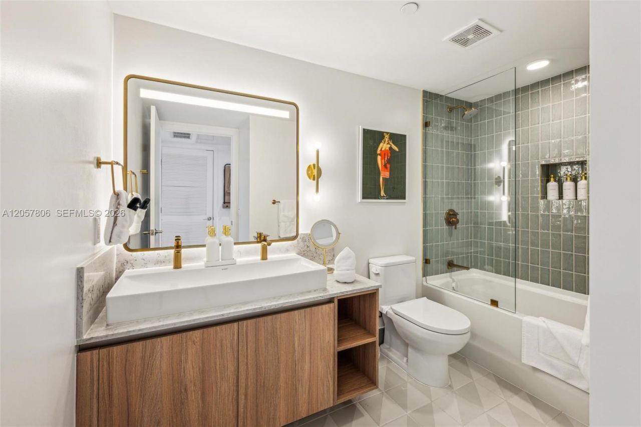 159 NE 6th St , Unit 3312, Miami, FL 33132 Photo