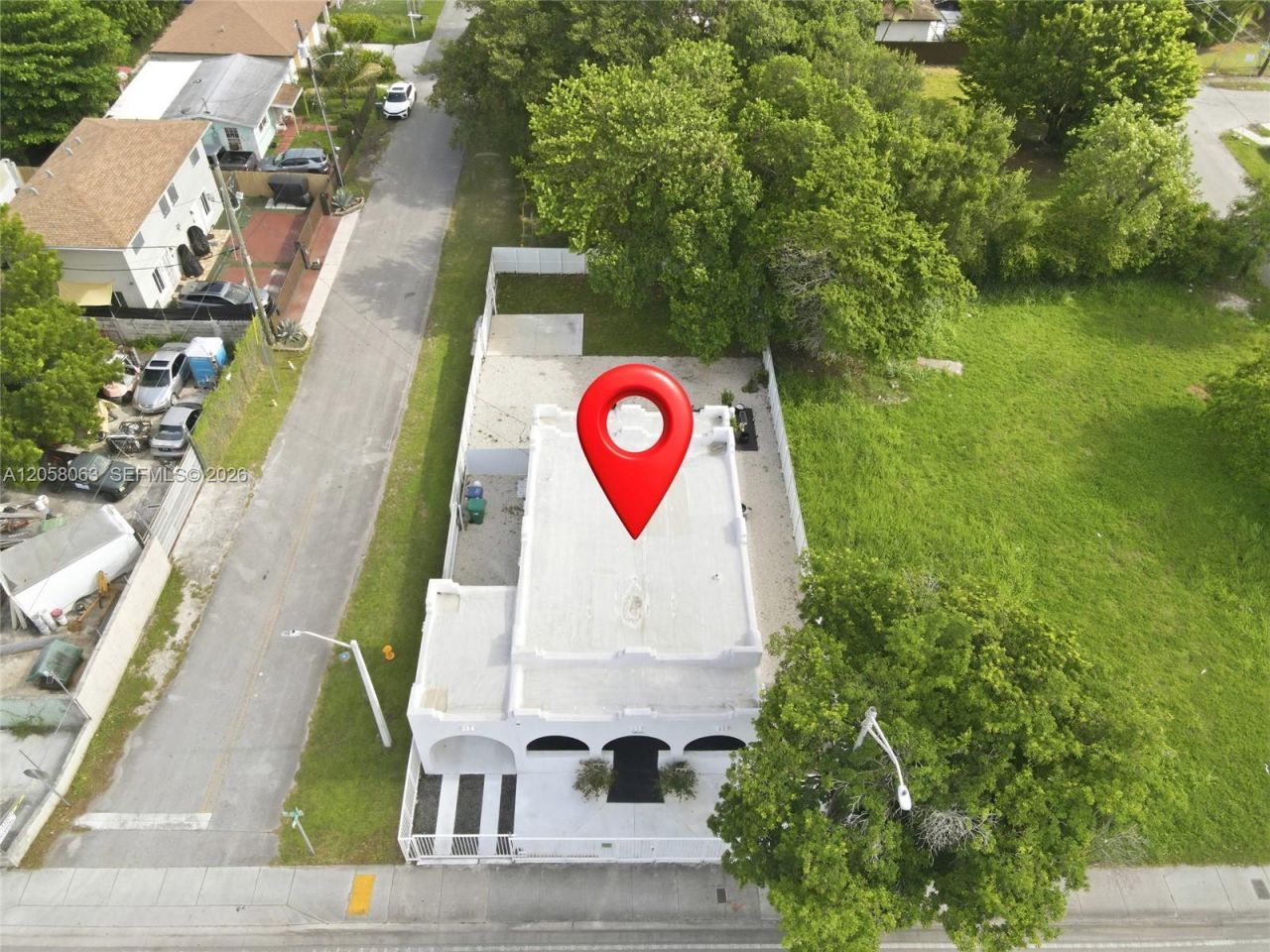 1909 NW 62nd St, Miami, FL 33147 Photo