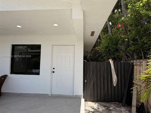 3115 SW 18th St , Unit 3117, Miami, FL 33145
