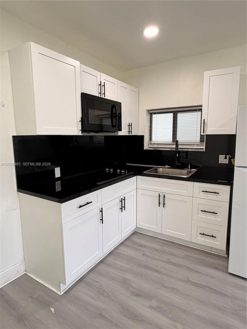 3115 SW 18th St , Unit 3117, Miami, FL 33145 Photo