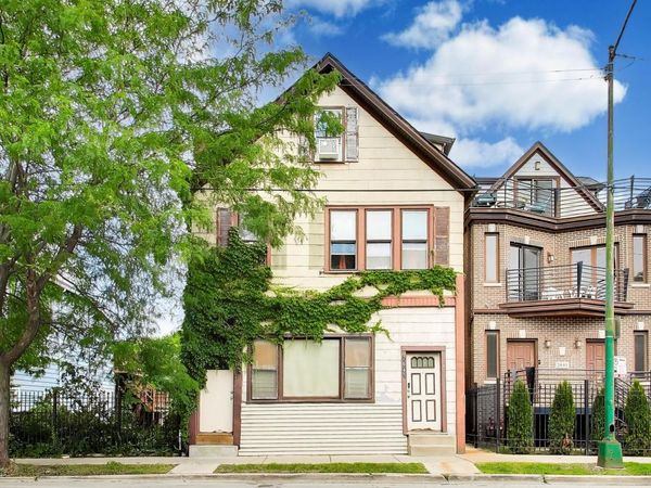2643 N California Avenue , Chicago, IL 60647