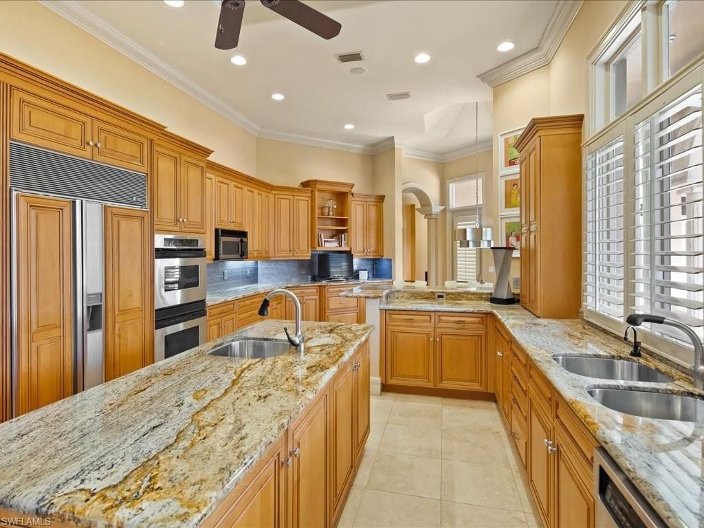 550 21st Ave S, Naples, FL 34102 Photo