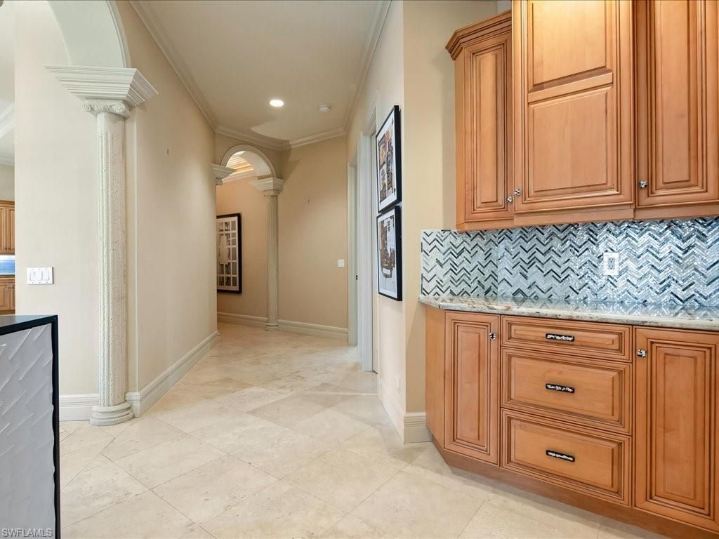 550 21st Ave S, Naples, FL 34102 Photo
