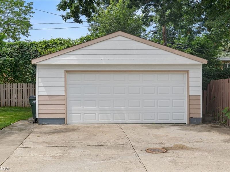 1558 Empire Road, Wickliffe, OH 44092 Photo 28