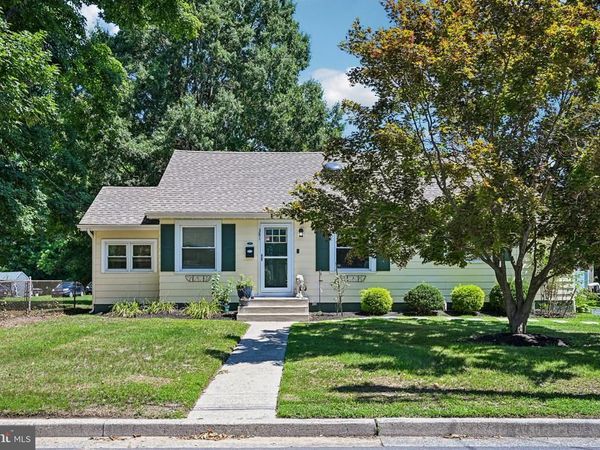 381 IVES, CARNEYS POINT, NJ 08069