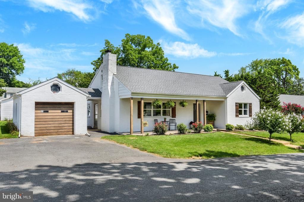 4222 CONCORD STREET , HARRISBURG, PA 17109