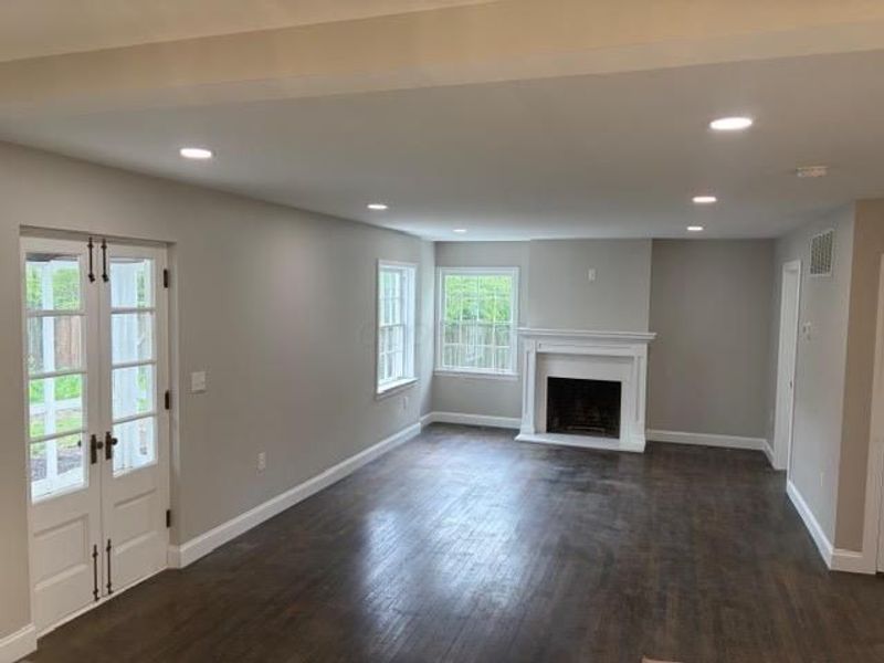 159 W Jeffrey Place, Columbus, OH 43214 Photo 1