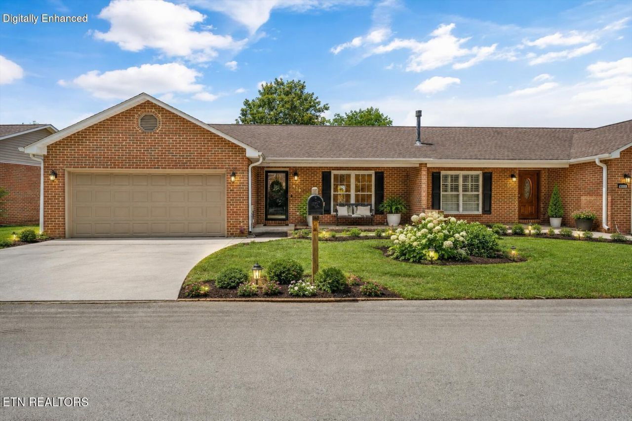 819 Stetson Drive, Maryville, TN 37801 Main Photo