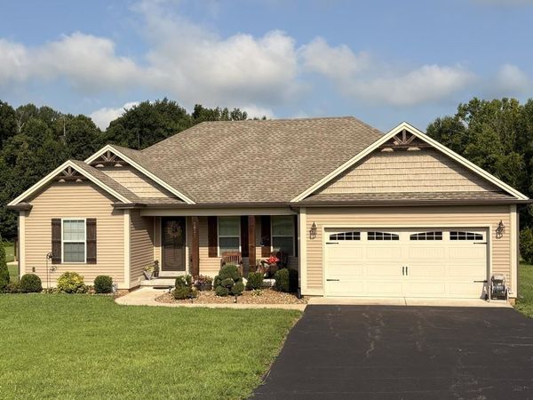 2821 H E Johnson Road , Alvaton, KY 42122