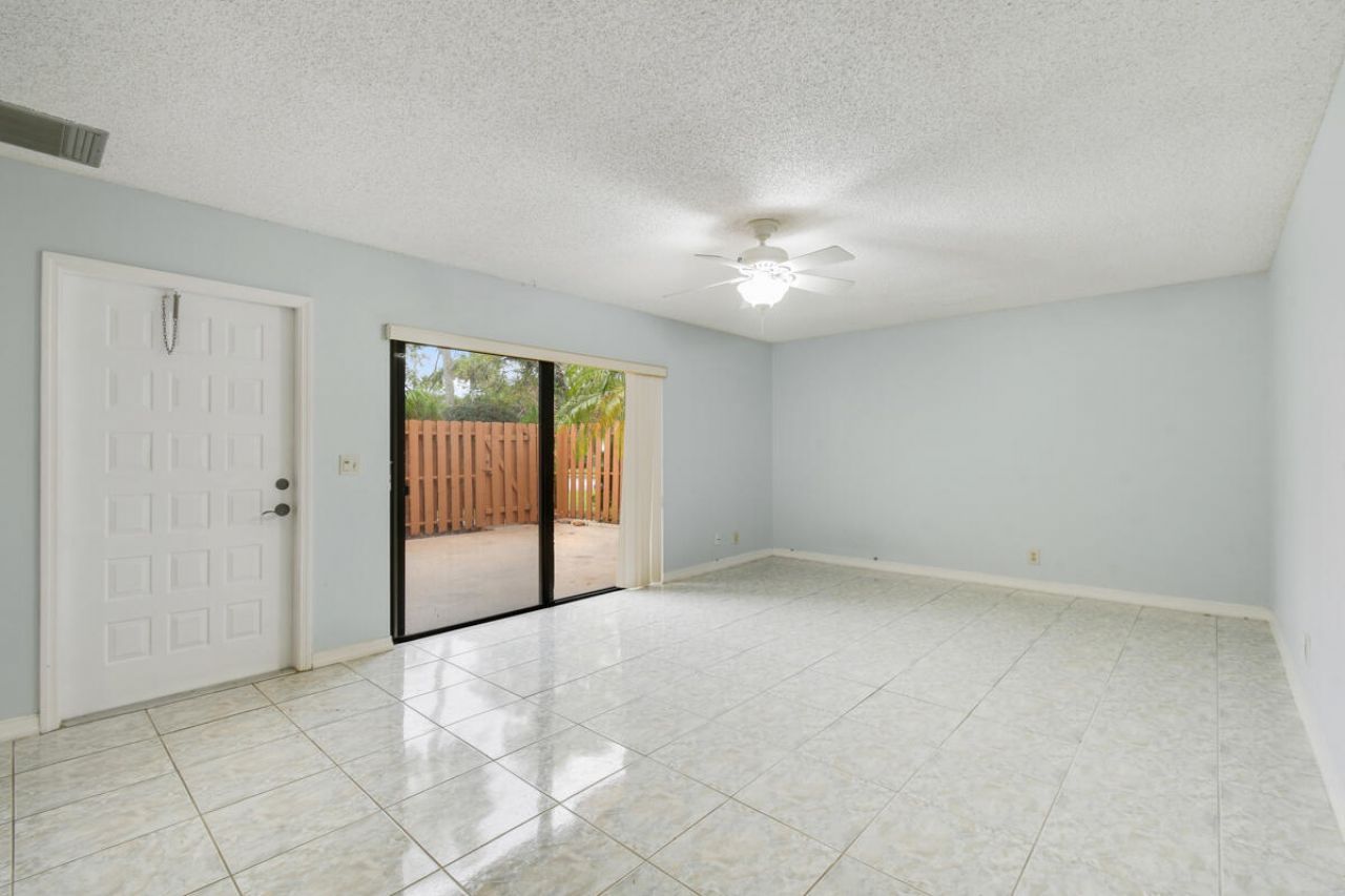 326 Jupiter Lakes Boulevard, Unit 2316D, Jupiter, FL 33458 Photo