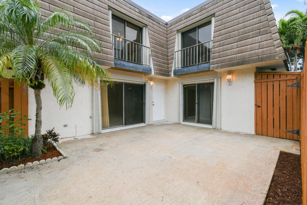 326 Jupiter Lakes Boulevard, Unit 2316D, Jupiter, FL 33458 Photo