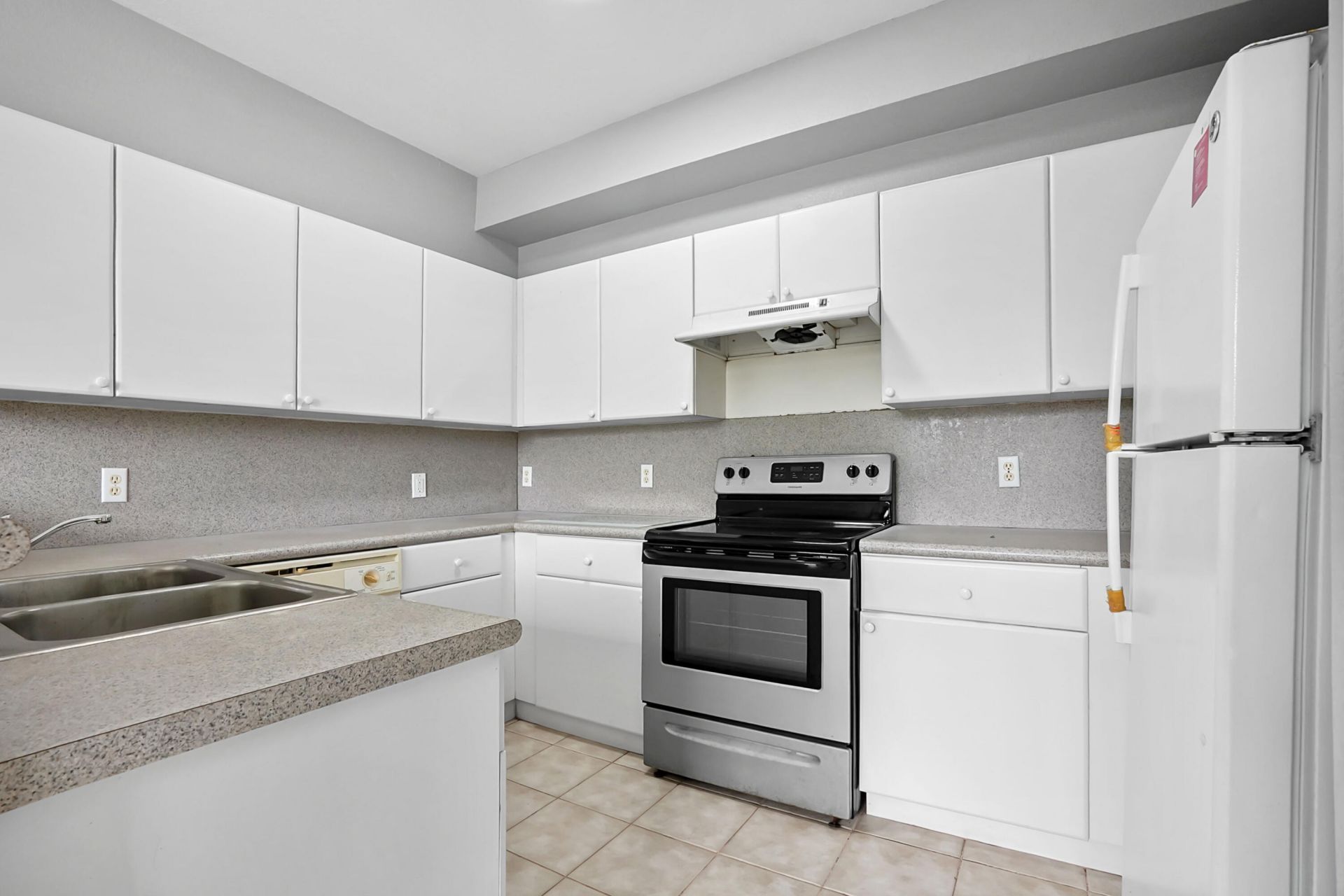 2019 Shoma Drive, Unit 178, Royal Palm Beach, FL 33414 Photo