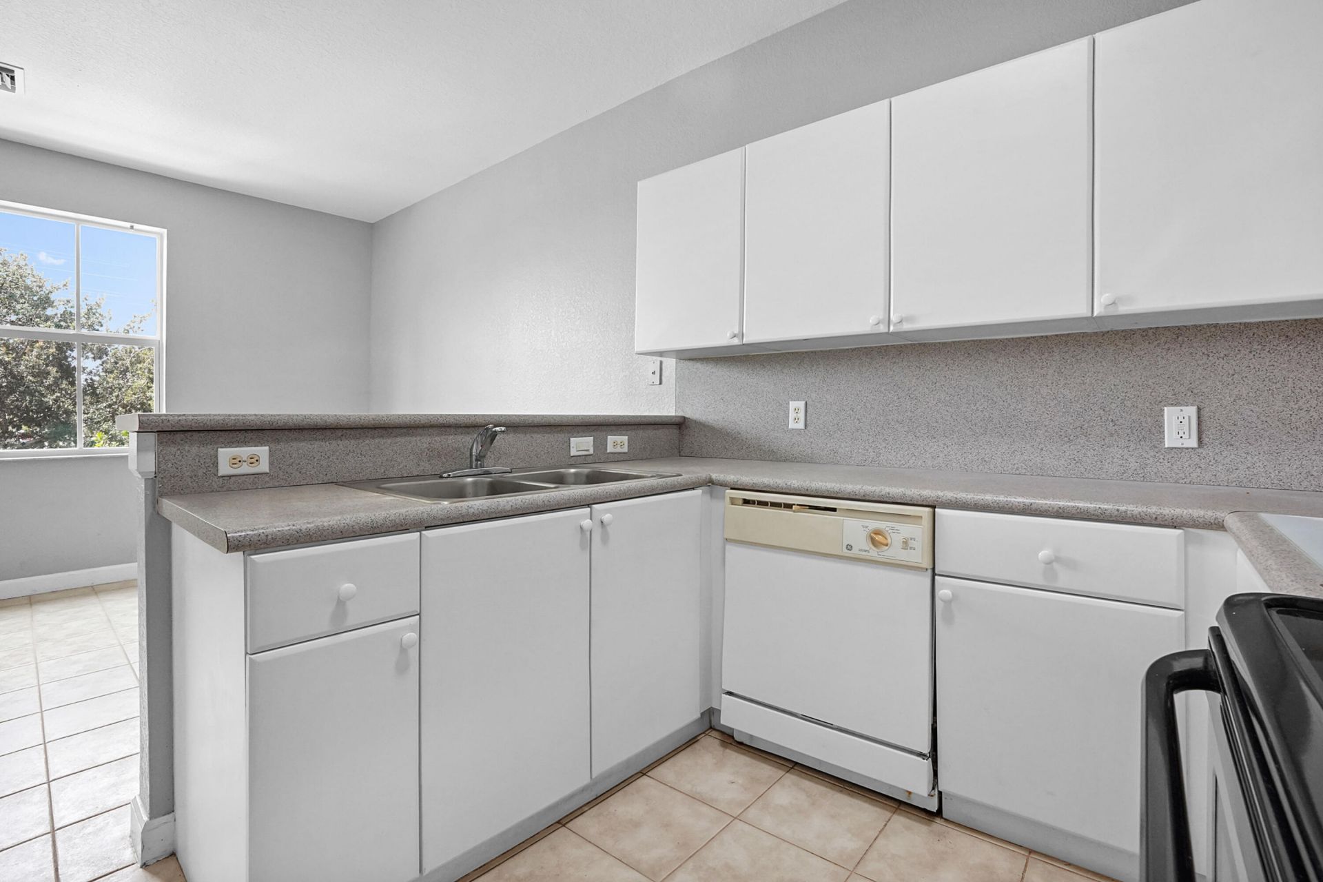 2019 Shoma Drive, Unit 178, Royal Palm Beach, FL 33414 Photo