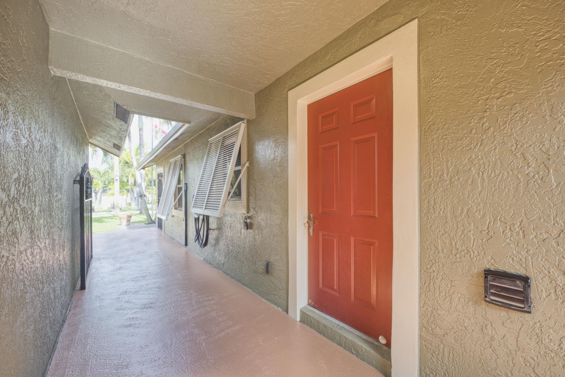 1672 Erie Terrace, Palm Springs, FL 33406 Photo