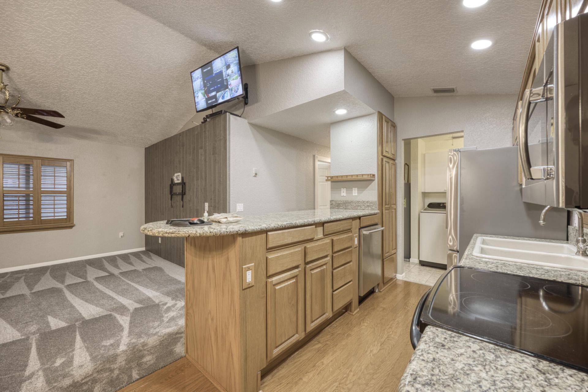 1672 Erie Terrace, Palm Springs, FL 33406 Photo