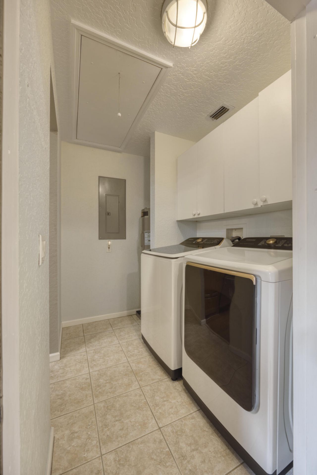 1672 Erie Terrace, Palm Springs, FL 33406 Photo