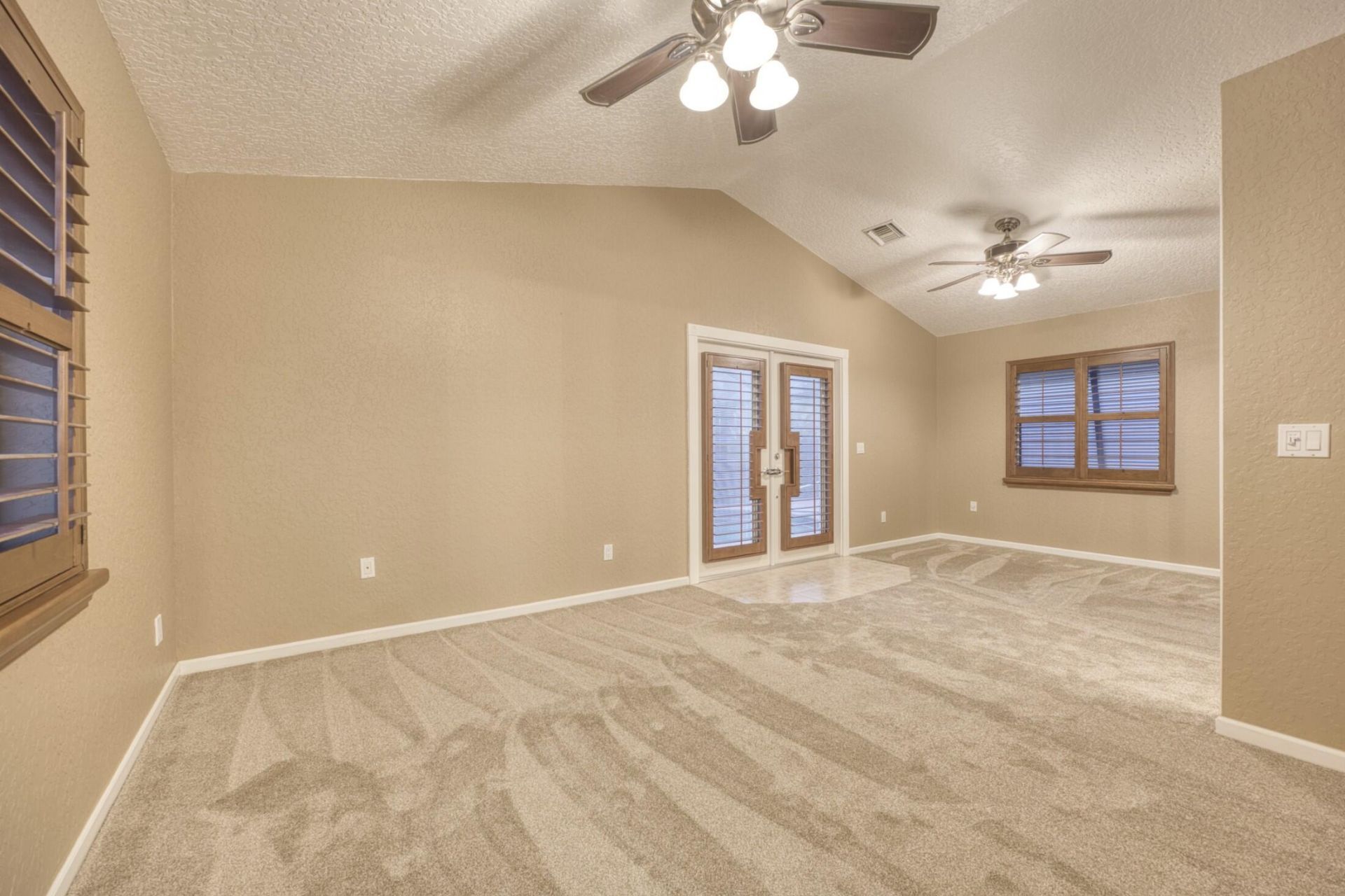 1672 Erie Terrace, Palm Springs, FL 33406 Photo