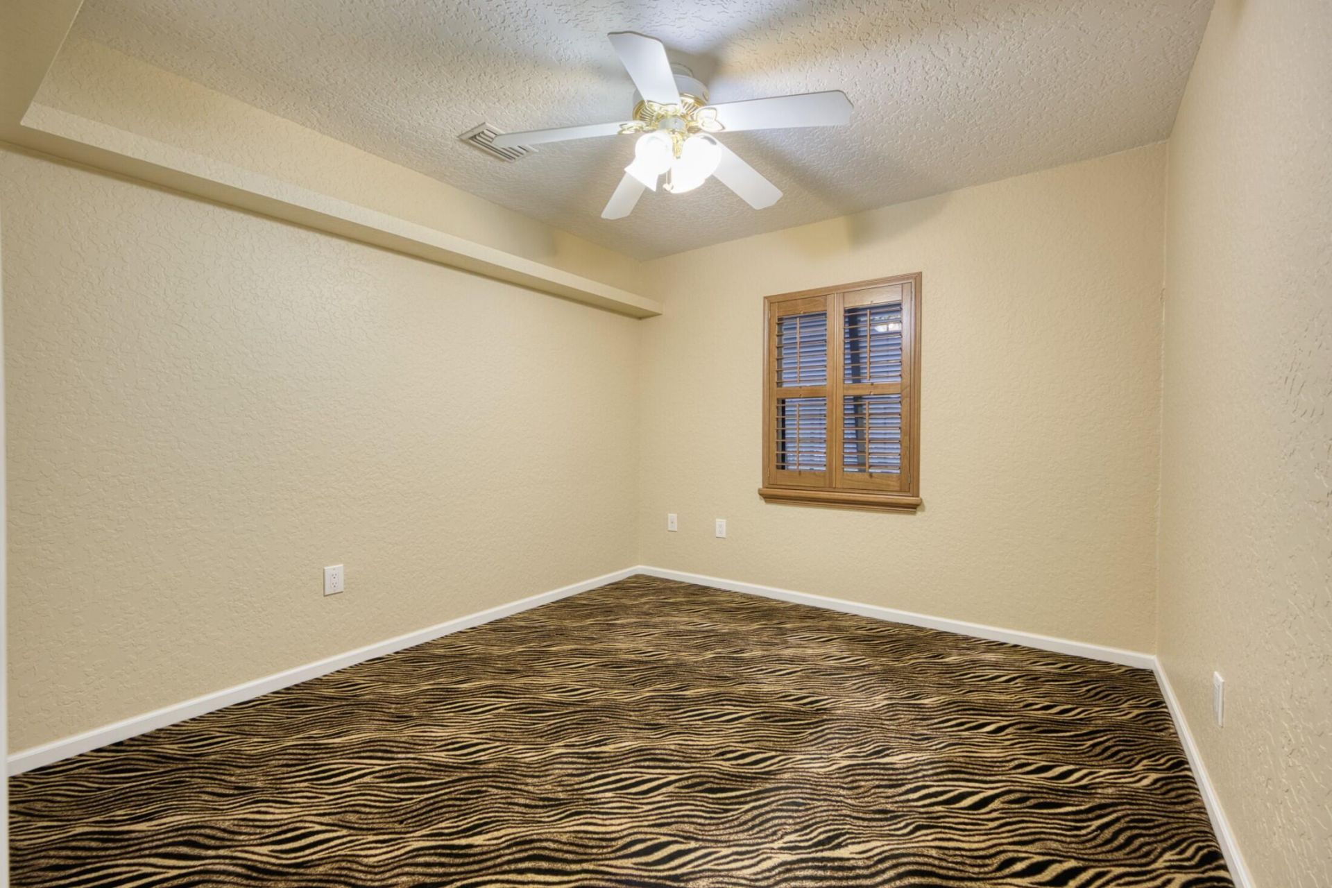 1672 Erie Terrace, Palm Springs, FL 33406 Photo
