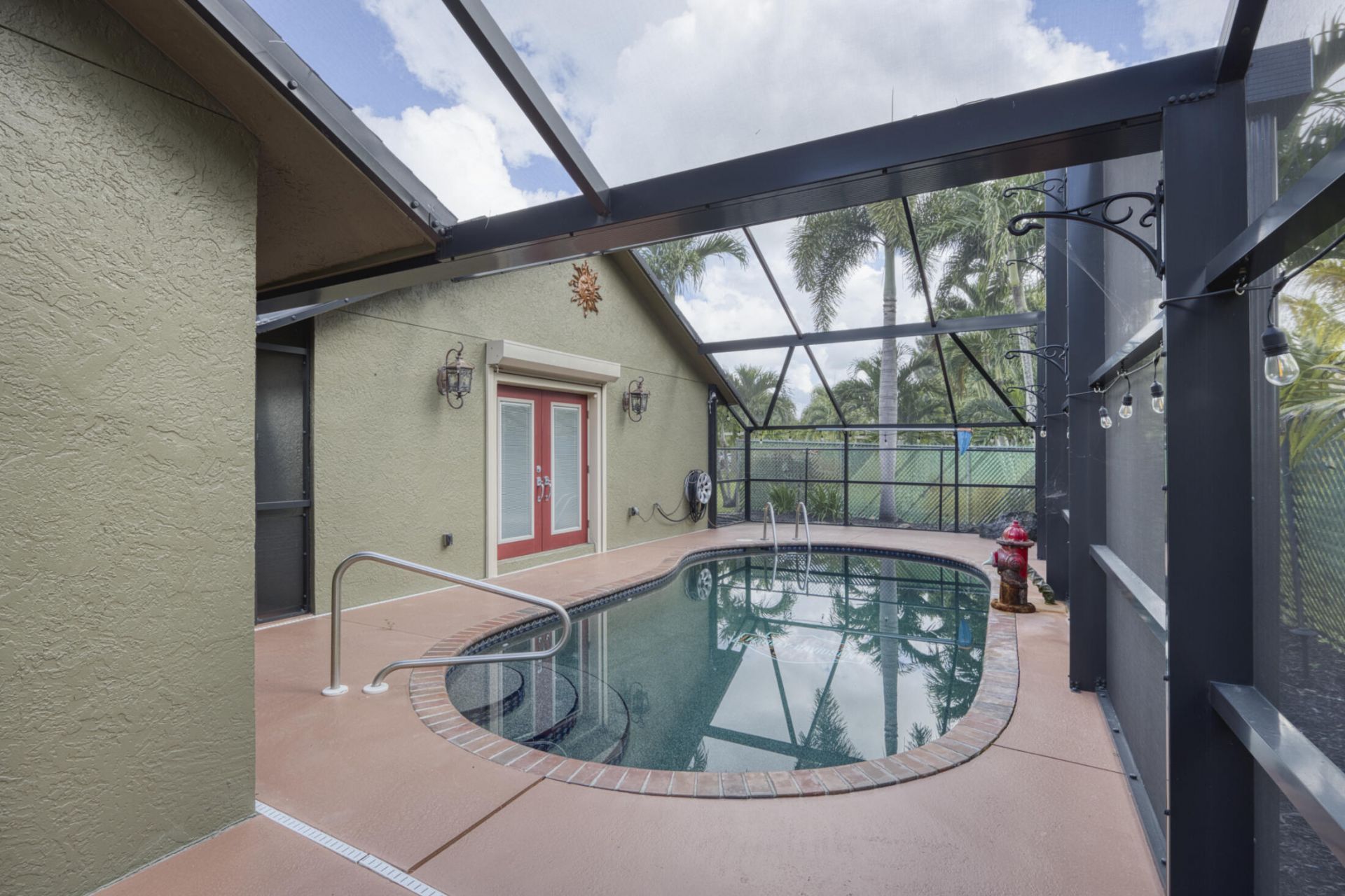 1672 Erie Terrace, Palm Springs, FL 33406 Photo