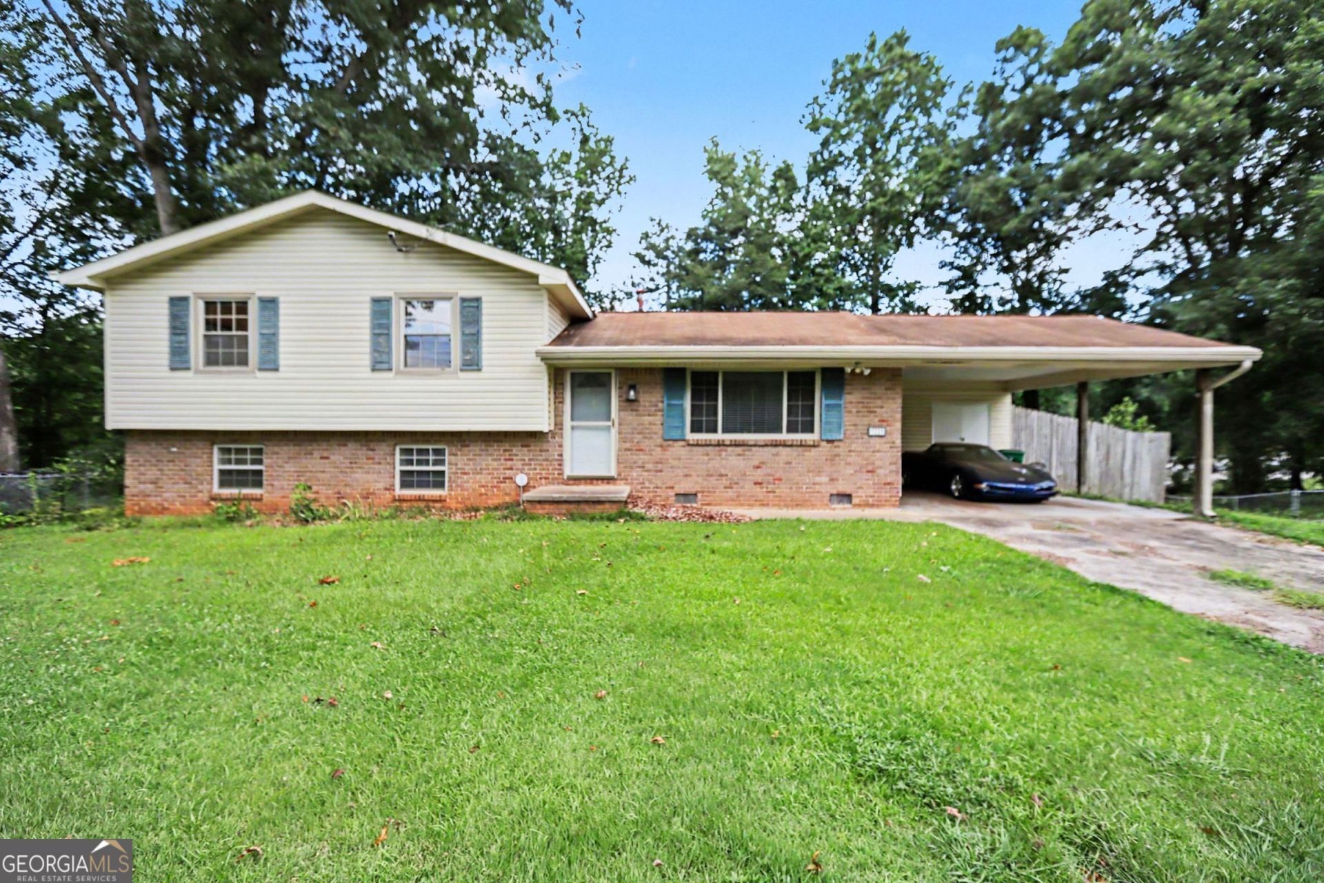 1229 De Leon Court, Clarkston, GA 30021 Main Photo