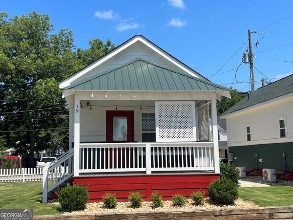 19 Myrtle Drive, Gainesville, GA 30501